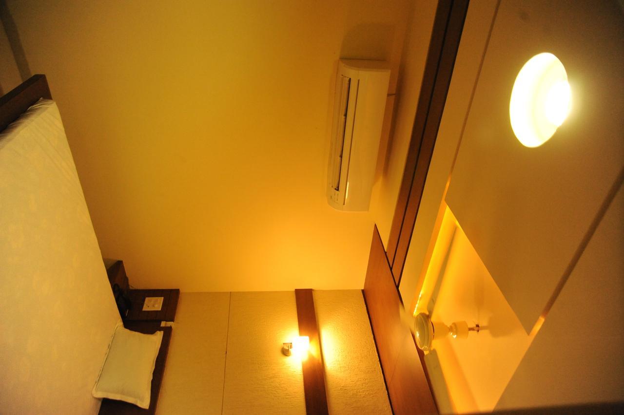 Tulsi Motel Nadiād Εξωτερικό φωτογραφία
